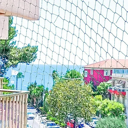 Rose Garden קאן סור מר